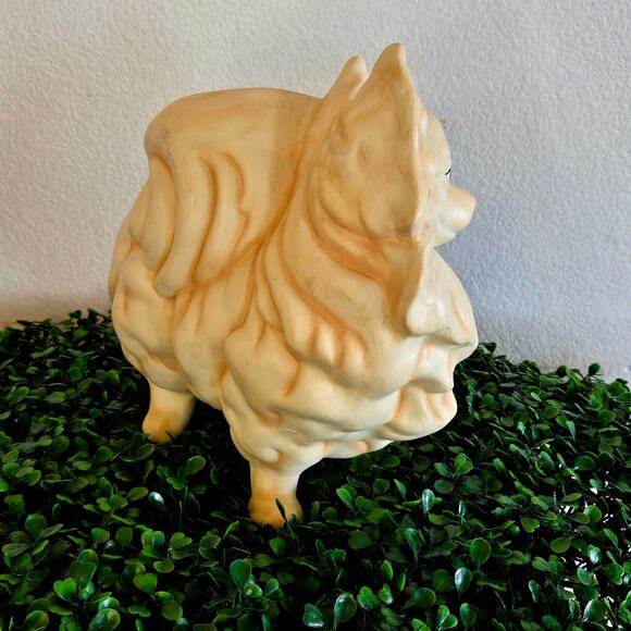 Vintage Ceramic Pomeranian Figurine – 1990s - Picture 5 of 7